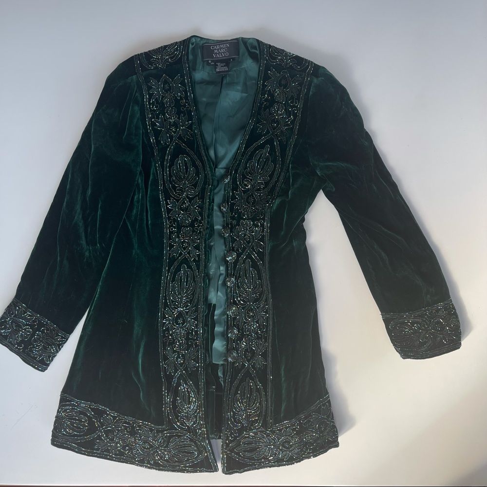 Carmen Marc Valvo
Green Velvet Jacket